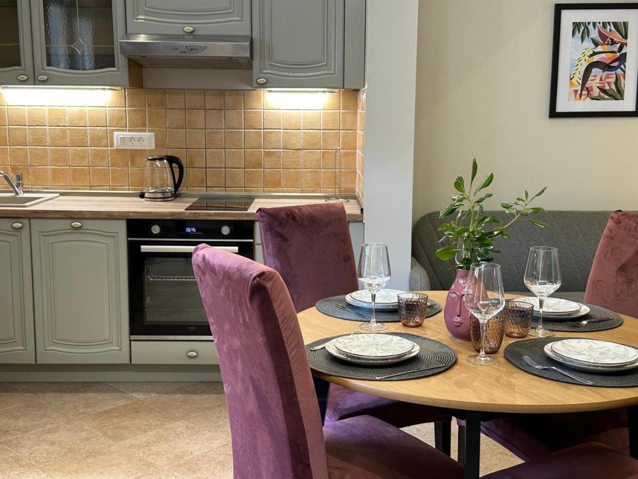 Villa Risan Apartments Екстер'єр фото