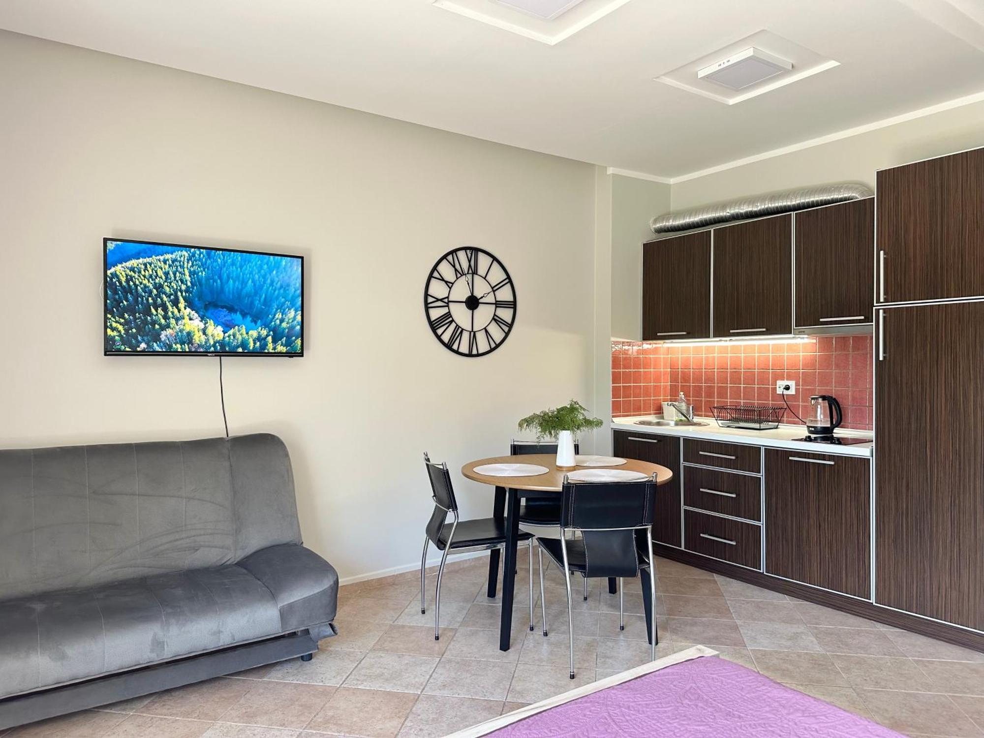 Villa Risan Apartments Екстер'єр фото